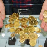 Altın fiyatları tırmandı, Darphane üretimi yarı yarıya düştü
