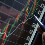 Bankalar zirvede: Garanti ve Vakıfbank kârda lider