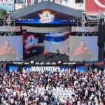 TEKNOFEST Mavi Vatan sona erdi: Bayraktar’dan gençlere övgü