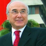 Adana’nın eski başkanı Aytaç Durak uçakta kalp krizi geçirdi