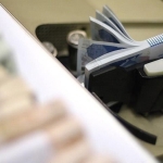 Beyannamelerde maktu damga vergisi tutarı artırıldı