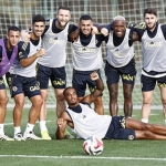 Derbi öncesi son hazırlık: Fenerbahçe kampta