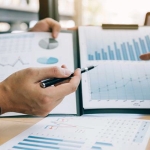 FAVÖK büyümesi ve aylık getirisi yüksek 6 şirket