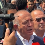 Kayyum Gürsel Tekin polis kalkanı ile il binasına girdi