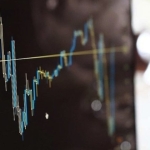 SPK bir yatırımcıya 6 ay süreyle işlem yasağı getirdi